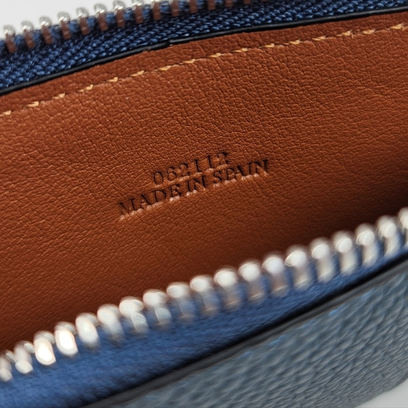 LOEWE COIN CARD HOLDER IN SOFT GRAINED CALFSKIN - Picture 7 of 8